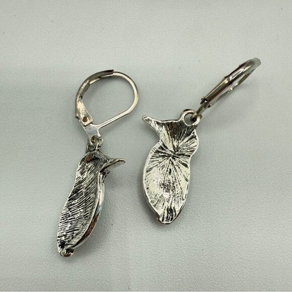 Green and Silver Kingfisher Earrings with Leverback Design - Picture 6 of 7